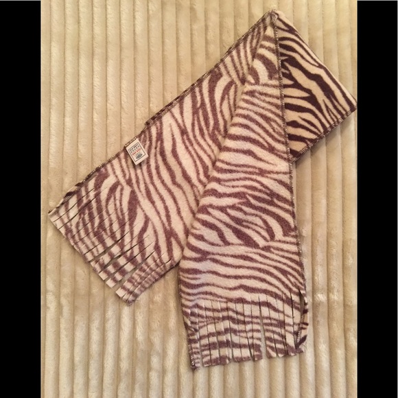 Zebra Print Fleece Scarf- Old Navy - Picture 3 of 4